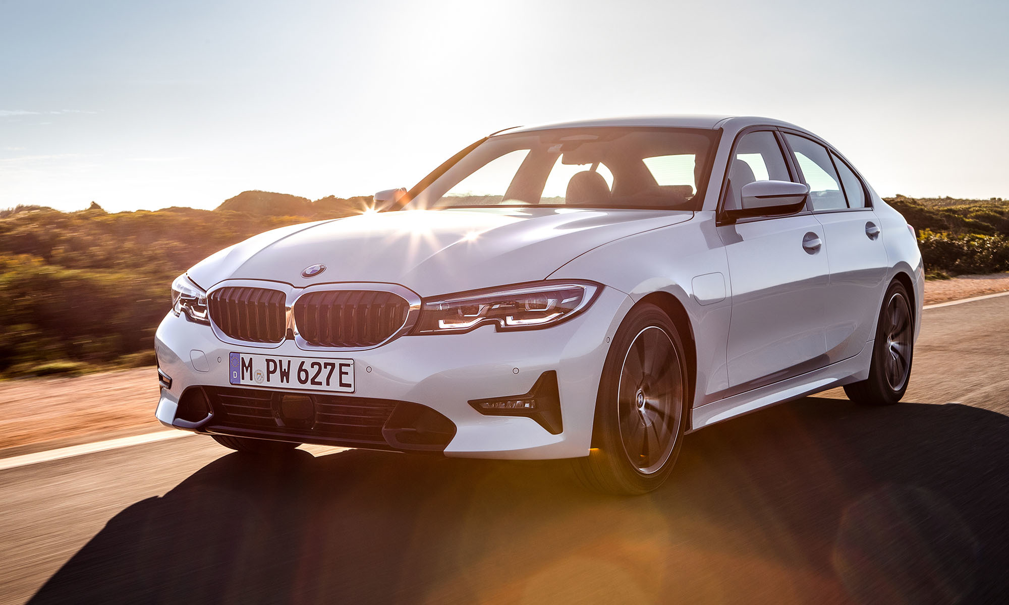 BMW 330e iPerformance (2019) Charging Guide |
