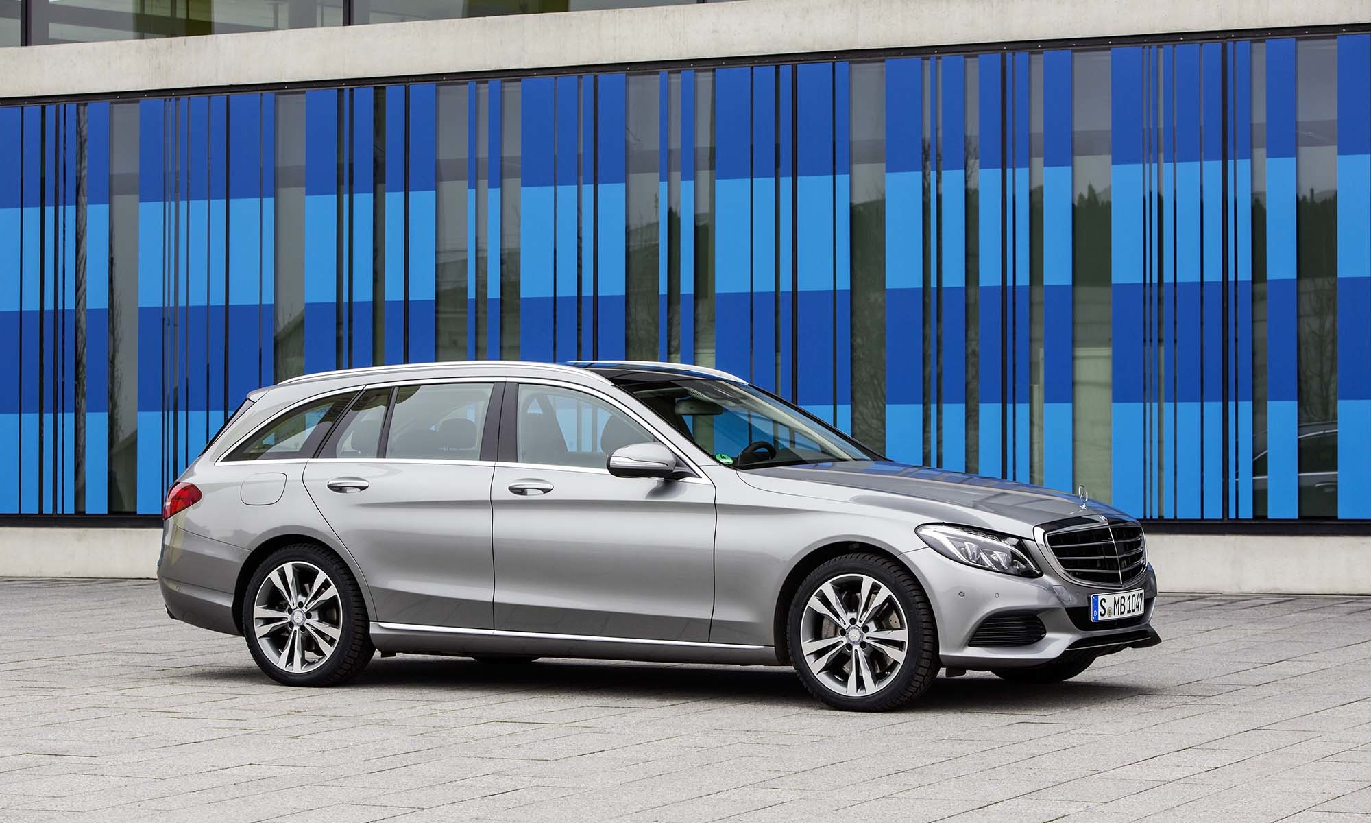 350E Estate Lifestyle Image