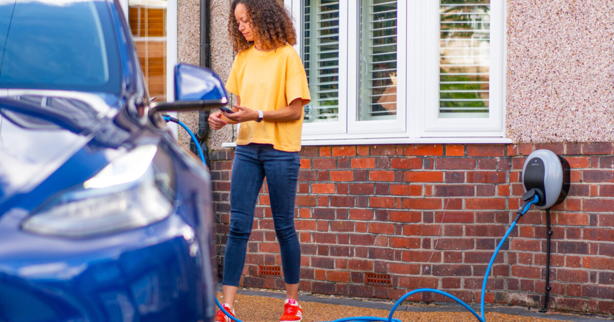 How to Wash an Electric Car Pod Point