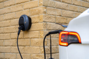 Solo 3 S Electric Vehicle Charger V6