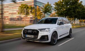 Audi Q7 Lifestyle Image