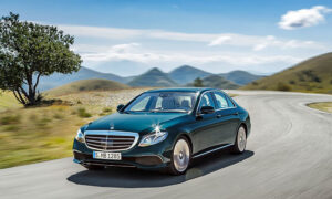 E350E Lifestyle Image