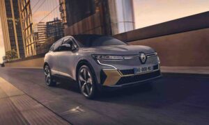 Renault megane e tech lifestyle image