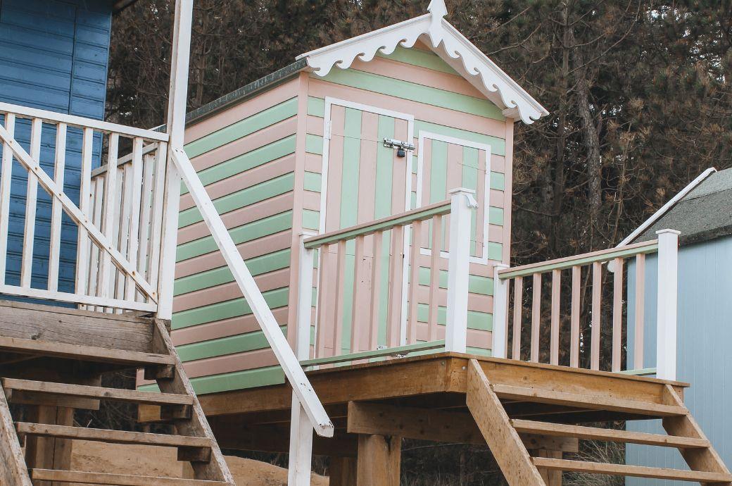 Beach huts at Wells-Next-the-Sea - Unsplash image